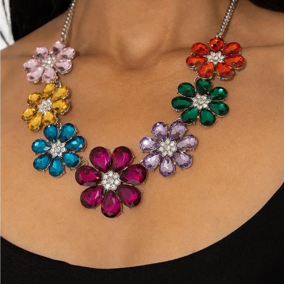 Outgoing Multi Necklace - Picture 1 of 5